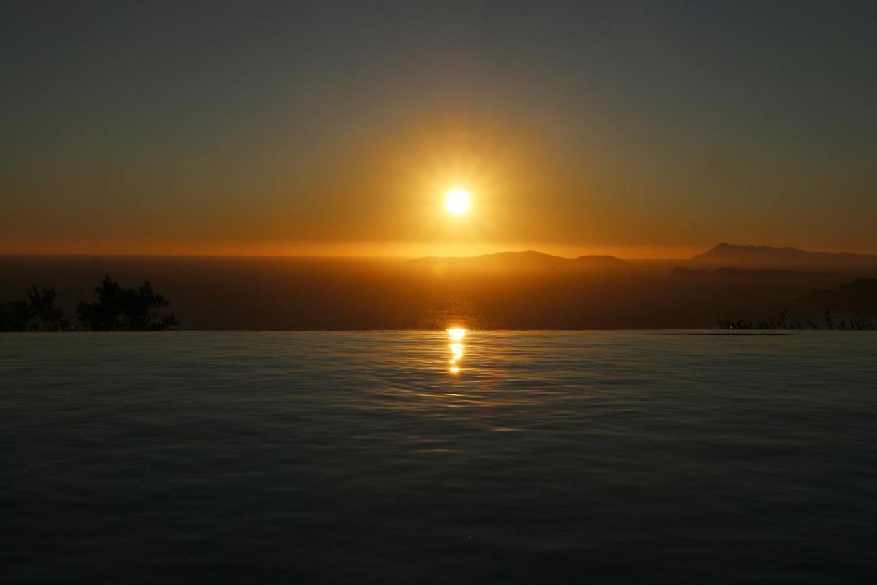 אגיוס גיורגיוס Sunset Sea View Villa 1 מראה חיצוני תמונה
